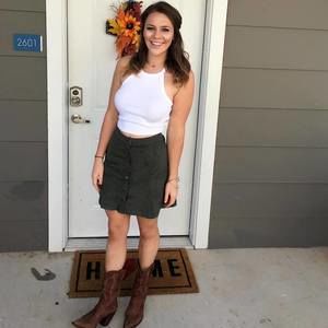 Meet your Posher, Colby